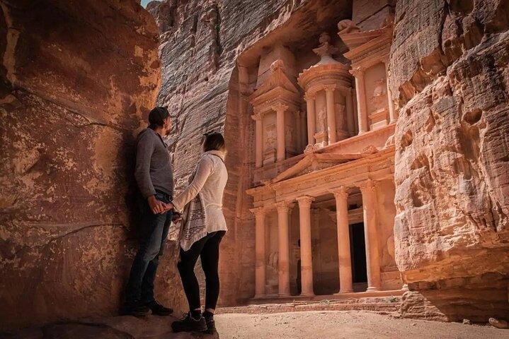 Full Day Petra Private Guided Tour From Dead Sea