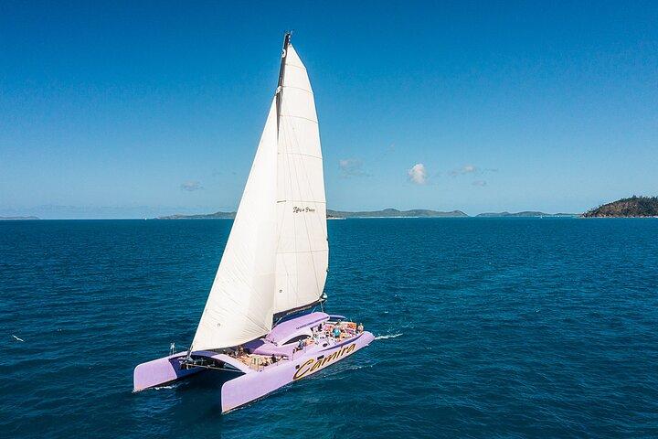 Camira Sailing Adventure through Whitsunday Islands