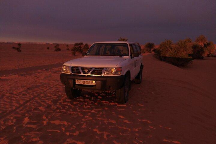 Two days of 4x4 Vehicle Rental with Driver in Timimoun