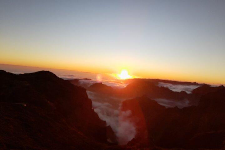 Sunset Tour to Pico do Arieiro with Dinner and Drinks included