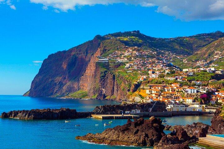Madeira : West and East Mega Tour in 1 Day with Drinks and Snacks