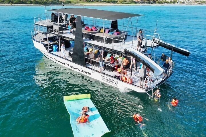 Private Boat Tour ChicaFUN2 Waterslides 55' Yacht [All Inclusive]