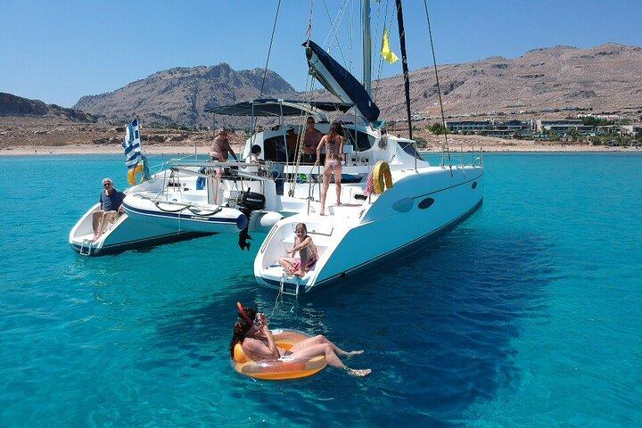 Private CATAMARAN daytrip - Lindos/ Rhodos with Lunch and drinks
