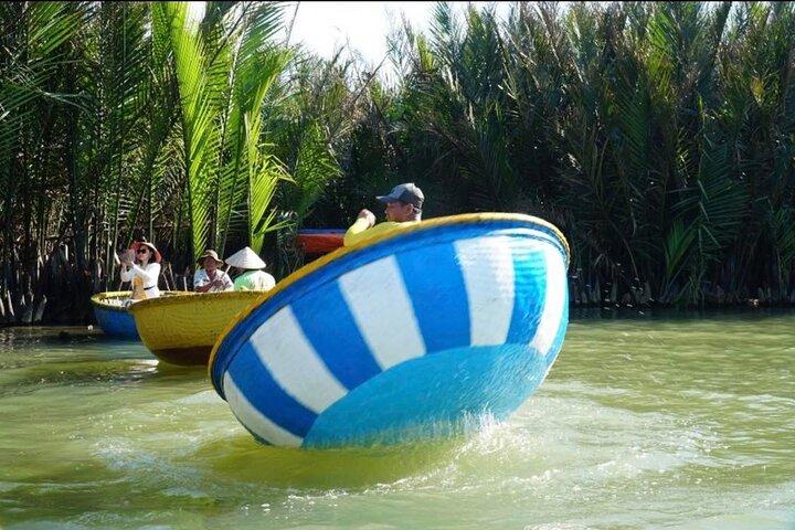 Coconut Basket Boat Tour