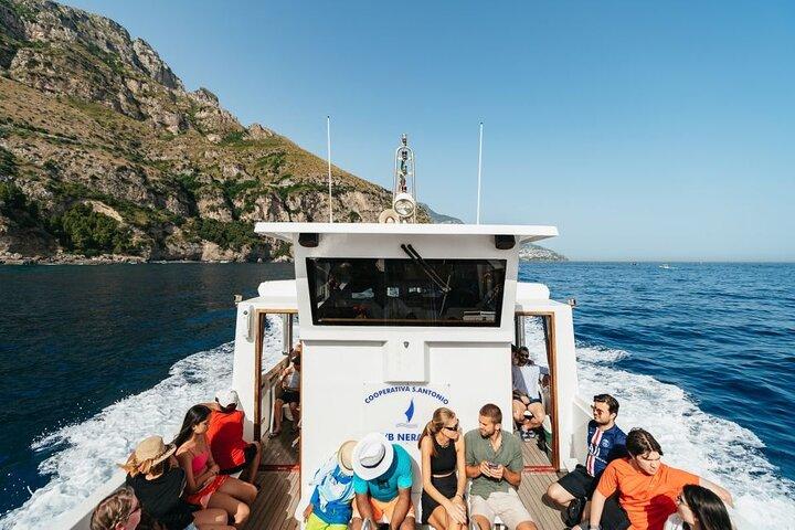 Amalfi Shared Tour (9:00am or 11:15am Boat Departure)