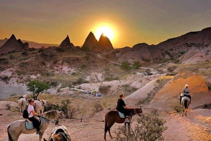 Cappadocia Horse Back Riding Tour Sunrise/Daily/Sunset