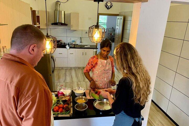 4-Hour Private Cooking Class in Munnar