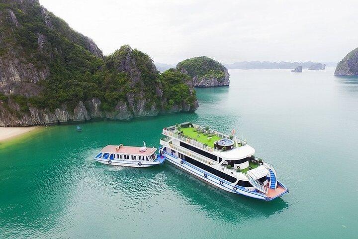 Halong Luxury Cruise Full Day Tour from Hanoi: All inclusive