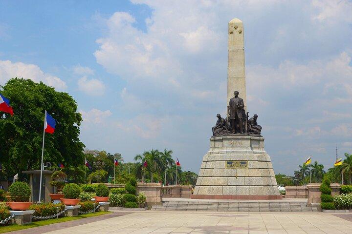 Manila : Private Custom Walking Tour With A Guide (Private Tour)