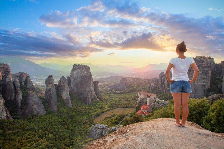 Sunset Tour: Discovering Meteora's Secrets in a Small Group