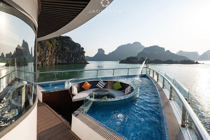 JADE SAILS - Most Luxury Day Cruise in Ha Long Bay & Lan Ha Bay 