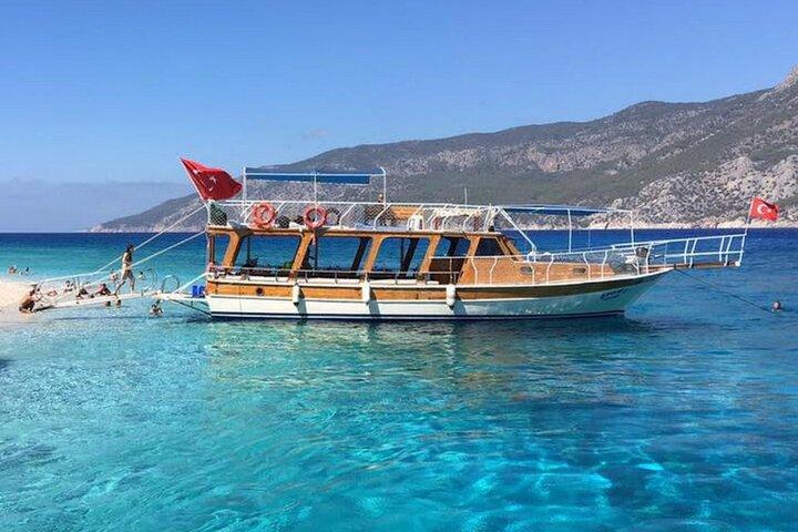 Suluada Boat Tour with BBQ Lunch & Roundtrip Transfer from Kemer
