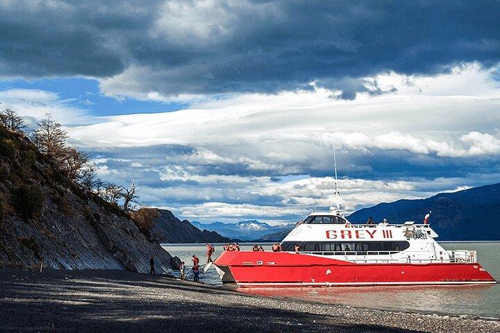 Grey Glacier Boat Tour from Puerto Natales (round-trip included)