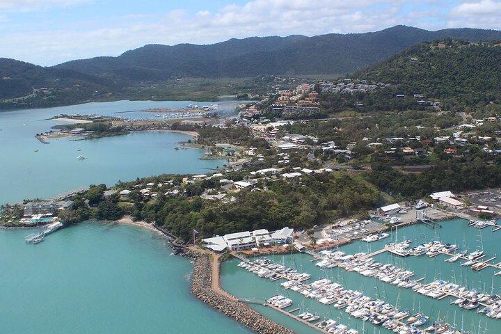 Airlie Beach Blast Tour - 10 Minute Airlie Beach Helicopter Tour
