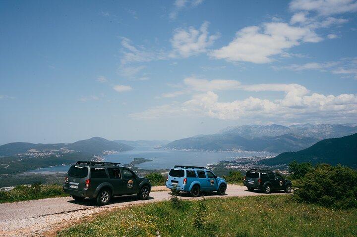 Jeep tour -Exploring the Majestic Hills and National Food Tasting