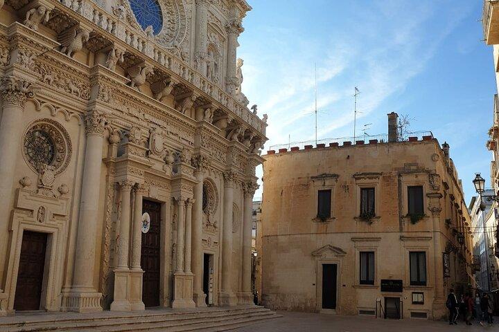 Tour of Lecce with a visit to the basement of the ancient synagogue
