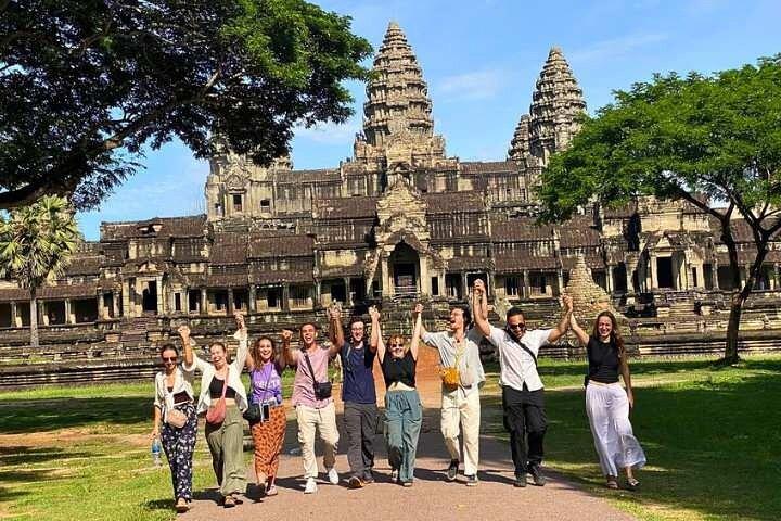 Angkor Temple Full-Day Tour (by Join-In luxury MiniBus)