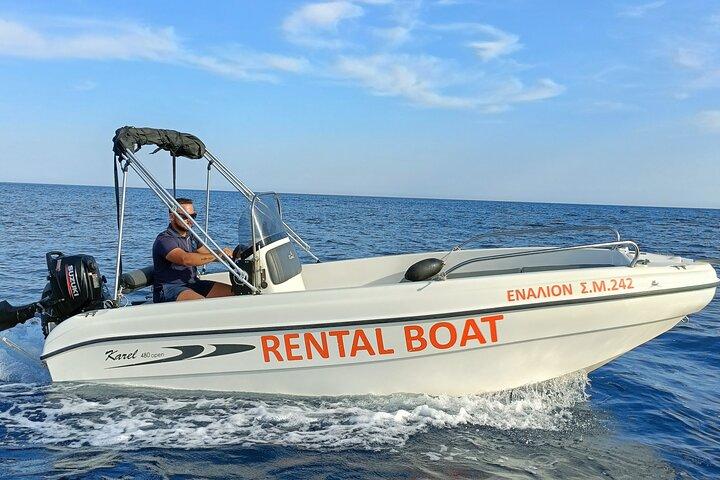 Half-Day Boat Rental with Skipper Option in Milos