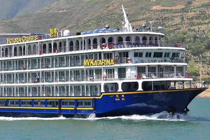 4D3N Yangtze River Cruise:Chongqing to Yichang by Victoria Cruise