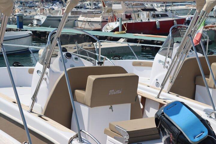 Boat rental in Salerno (rent without license)
