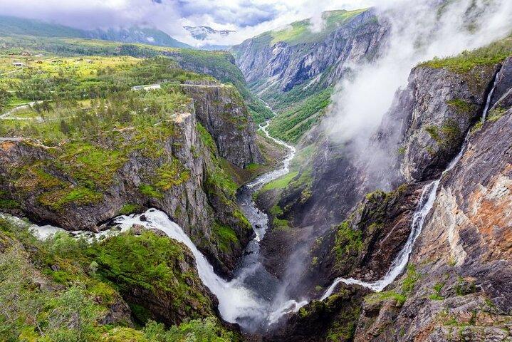 Eidfjord Guided tour Vøringfossen Waterfall & National Park