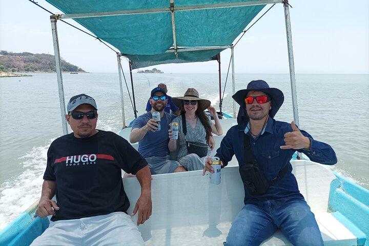 Lake Chapala Tour: Mezcala Island & Ajijic with a Local Expert 