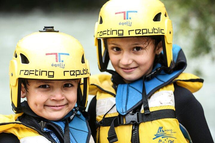 Rafting for families in Valle d'Aosta, safe and fun