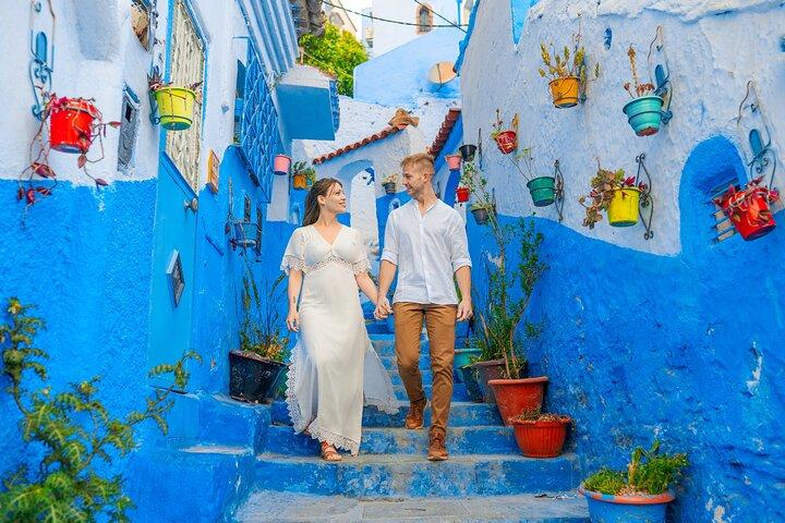 90 Minute Local Professional Private Photoshoot in Chefchaouen