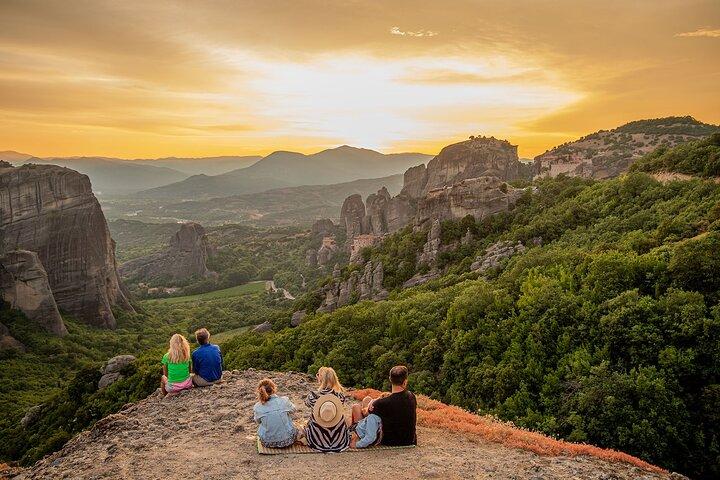 Two Days Tour to Meteora with Local Small Size Tours from Athens