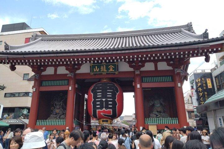 Private Tour of Asakusa Japan with Optional Pick Up Service