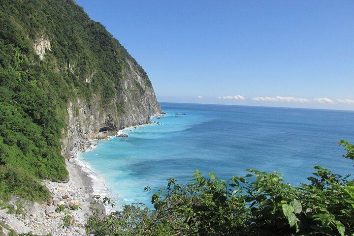 8-Hour Customize Your Wonderful Private Hualien Day Tour