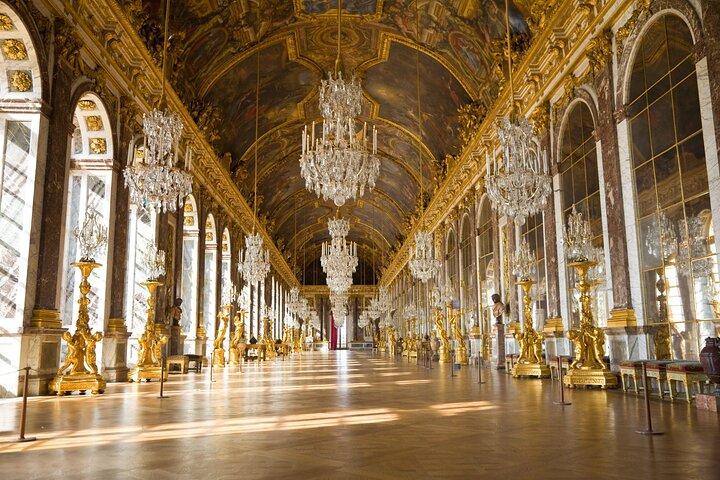 Paris Versailles King Palace with Official Tour Guide