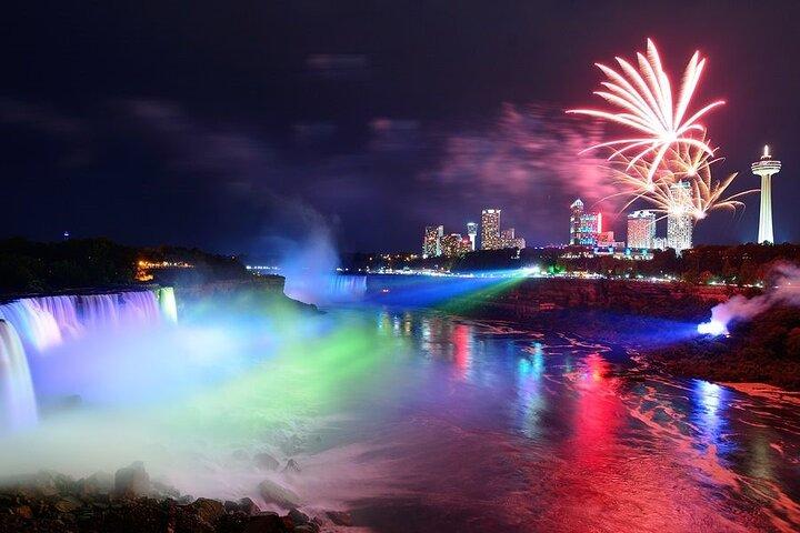 Niagara Falls at Night: Illumination & Fireworks Tour from Canada