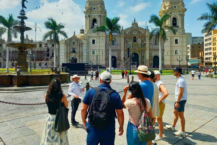 From Callao Port: Lima City Tour, Dinner and Magic Water Tour