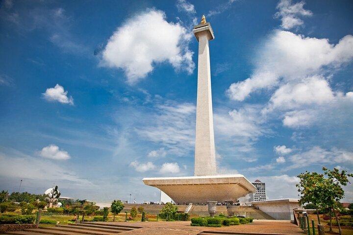 Jakarta Full-Day Highlights Tour with Transfer