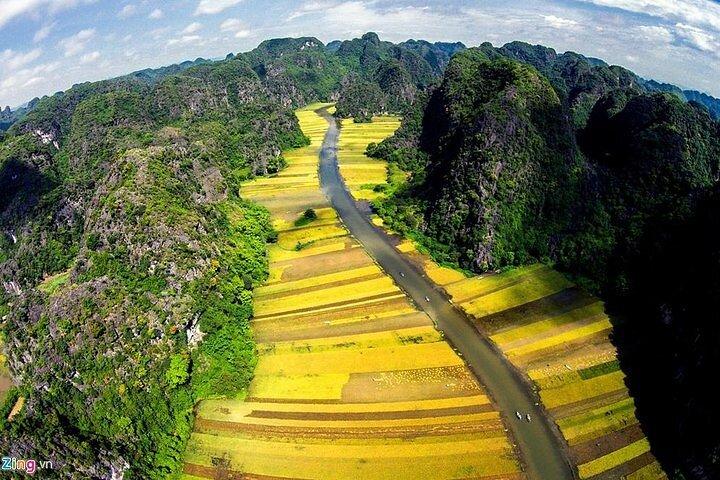 Luxury private full day tour to Ninh Binh from Hanoi City