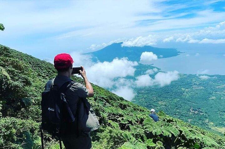 Ometepe trekking - Volcano Concepcion By Happy Tours