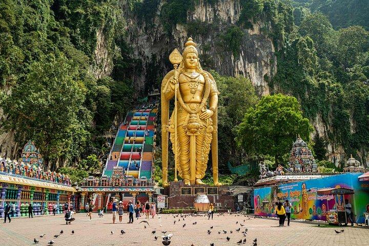 Private Full-Day Tour includes Petronas Twin Towers & Batu Caves