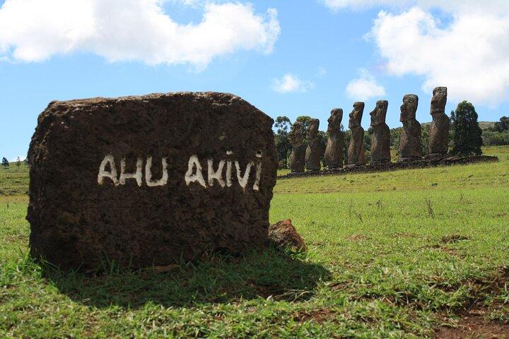 Full Day Tour in Rapa Nui