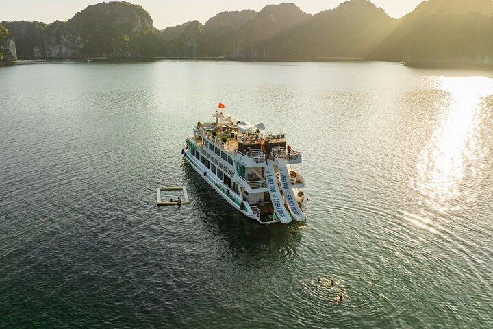 Day Tour Serenity Cruise at Lan Ha Bay from Hanoi, Hai Phong