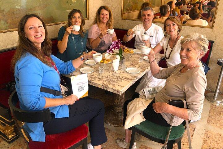 Padua Walking Tour and Coffee Time at Caffè Pedrocchi