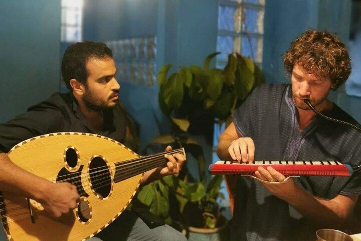 Arabic Melodies and Oud Music Class