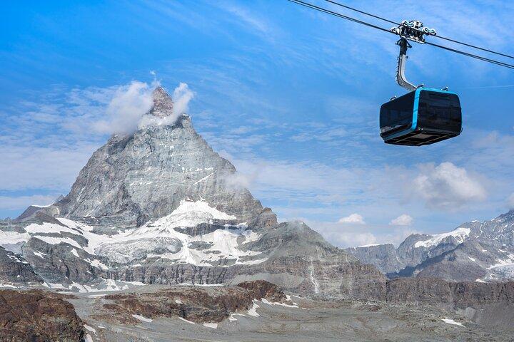 Majestic Matterhorn: Zermatt to Glacier Paradise Cableway Ticket