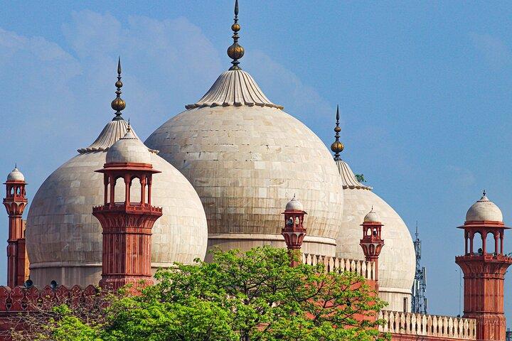 Full Day Private City Tour Of Lahore
