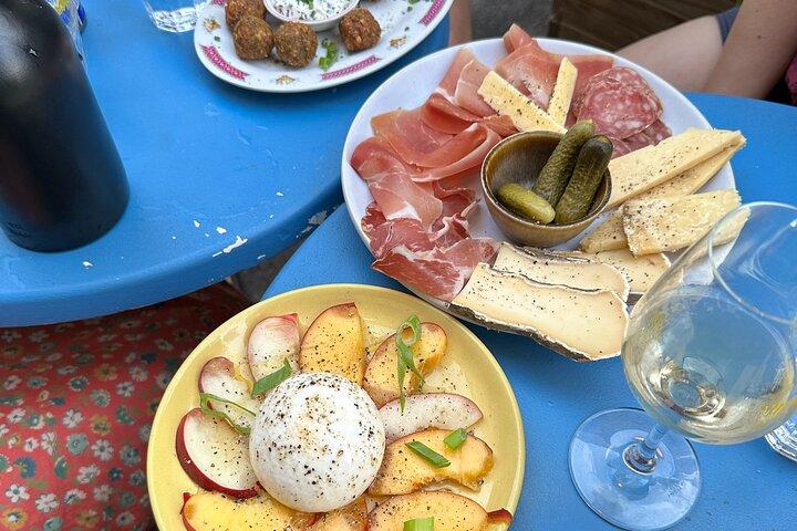 2-Hour Foodie Tour with 10 Tastings in Aix-en-Provence
