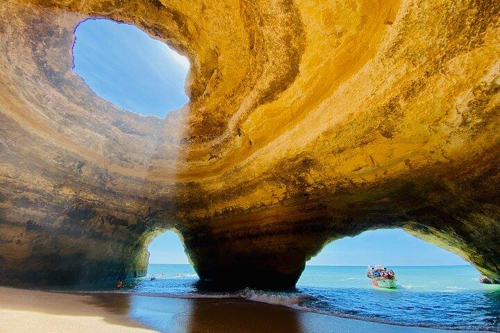 Tour to the Benagil Cave and Marinha Beach from Portimão