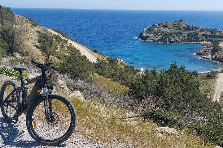3 Hours Electric Bike Tour on Aegina