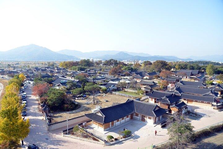 Gyeongju Best Spots Private Tour with Tourguide