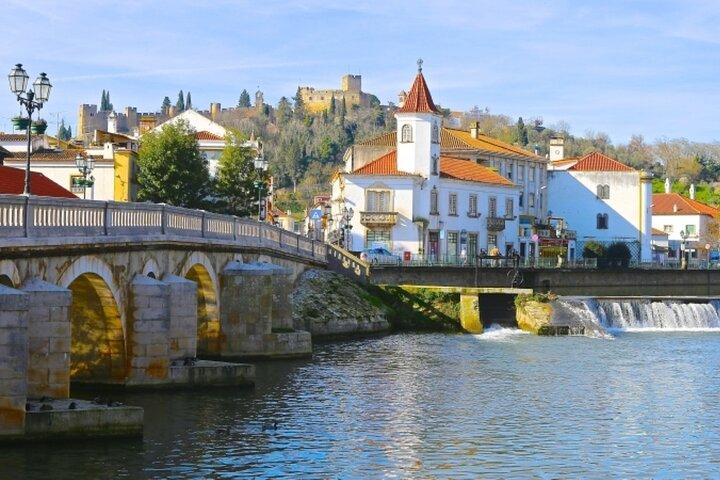Private Full Day Tour From Lisbon to Tomar & Coimbra