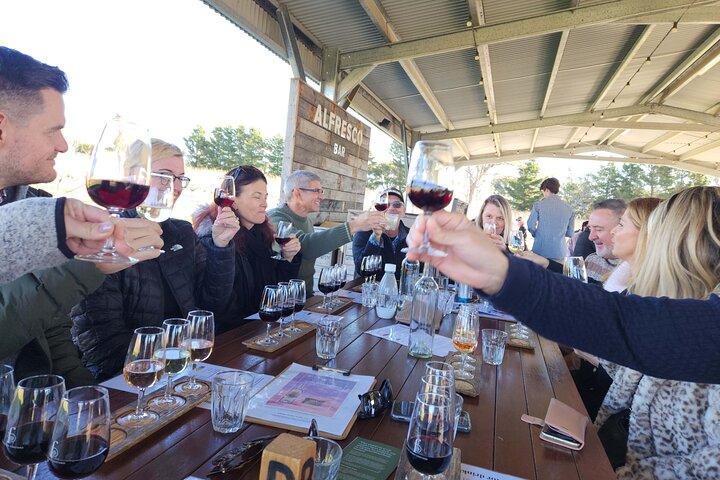 Half-Day Canberra Winery Tour to Murrumbateman /w lunch